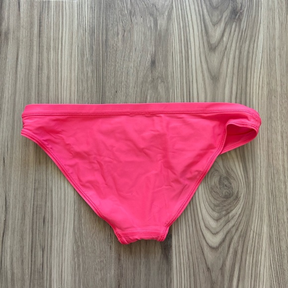 Hot pink Lululemon 2 piece swimsuit size small - Picture 3 of 6